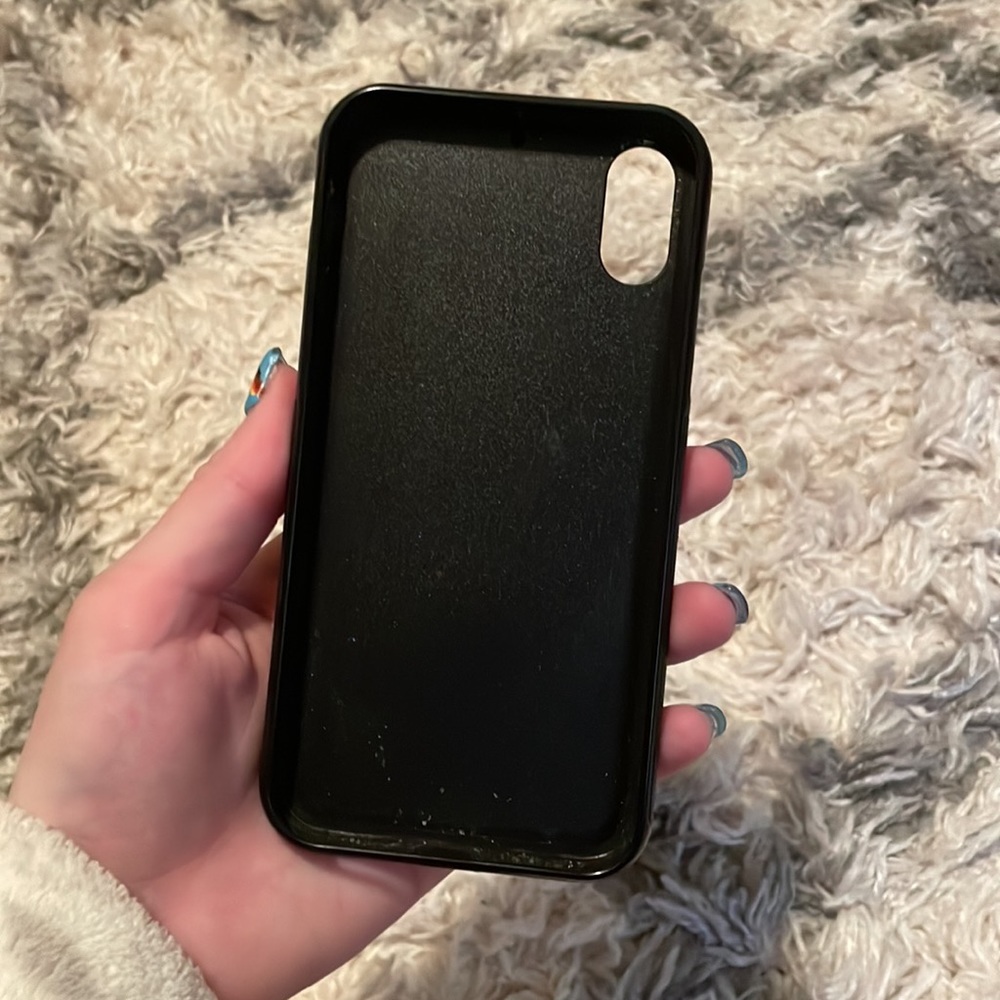 iPhone XR phone case - Picture 2 of 2